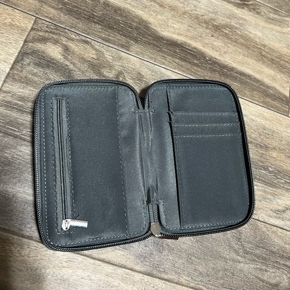 Small Wallet - Picture 3 of 3